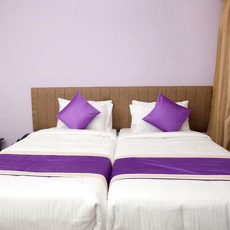 Oyo 9797 Hotel Vbee Plaza Thiruvananthapuram ภายนอก รูปภาพ