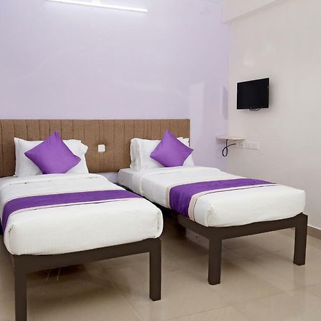Oyo 9797 Hotel Vbee Plaza Thiruvananthapuram ภายนอก รูปภาพ