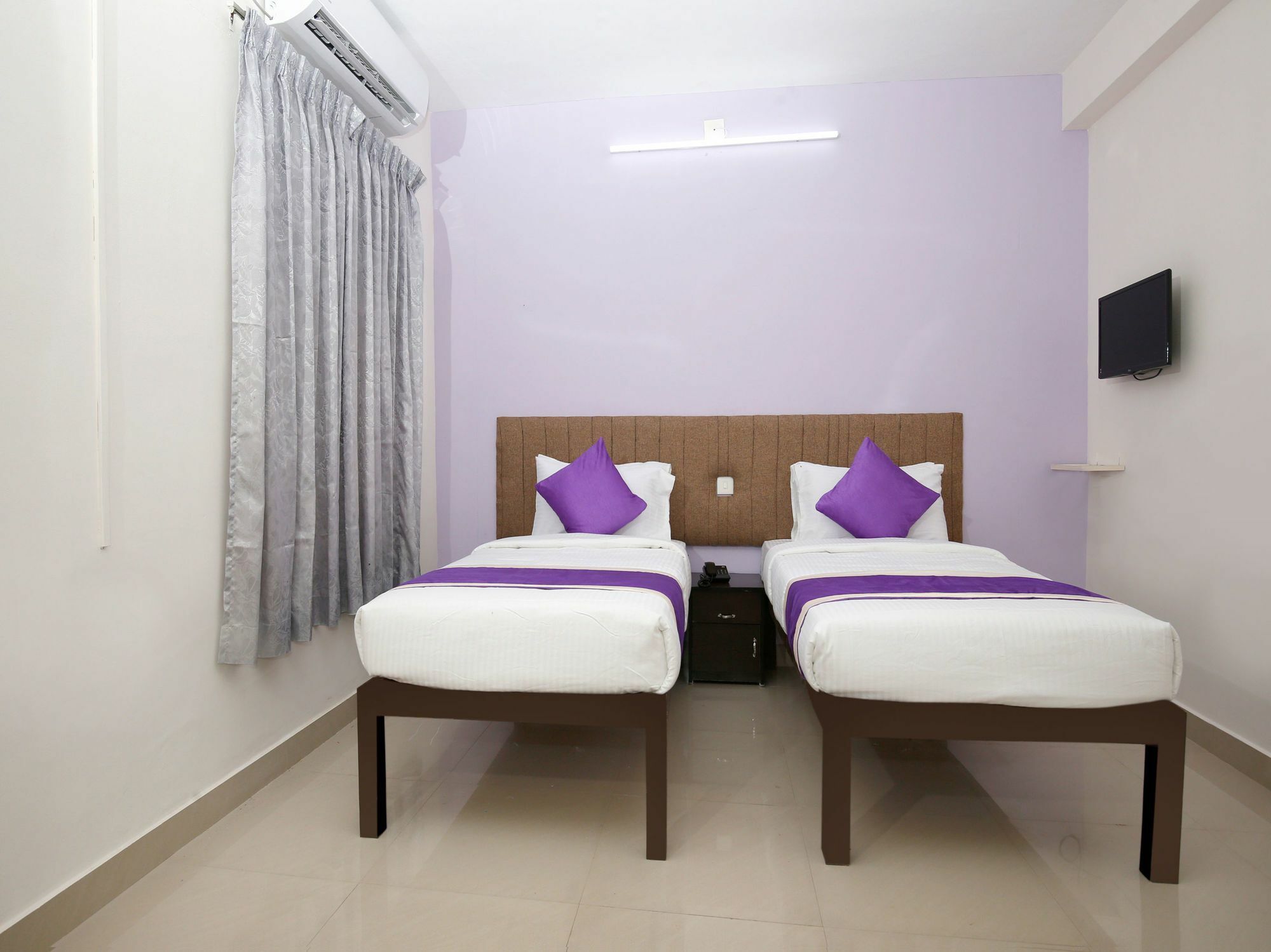 Oyo 9797 Hotel Vbee Plaza Thiruvananthapuram ภายนอก รูปภาพ