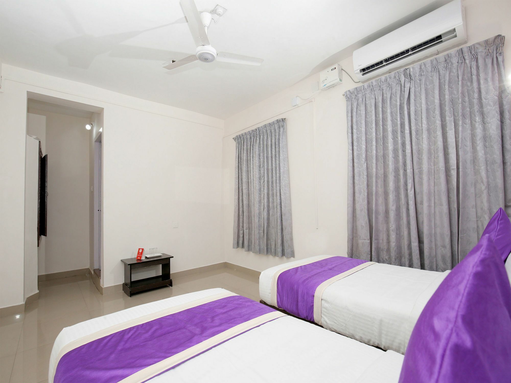 Oyo 9797 Hotel Vbee Plaza Thiruvananthapuram ภายนอก รูปภาพ