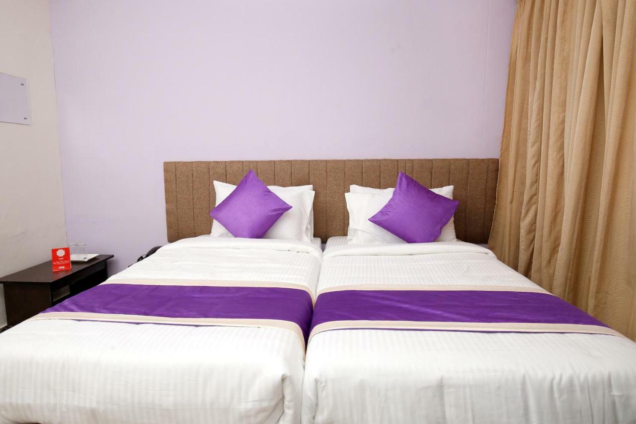 Oyo 9797 Hotel Vbee Plaza Thiruvananthapuram ภายนอก รูปภาพ