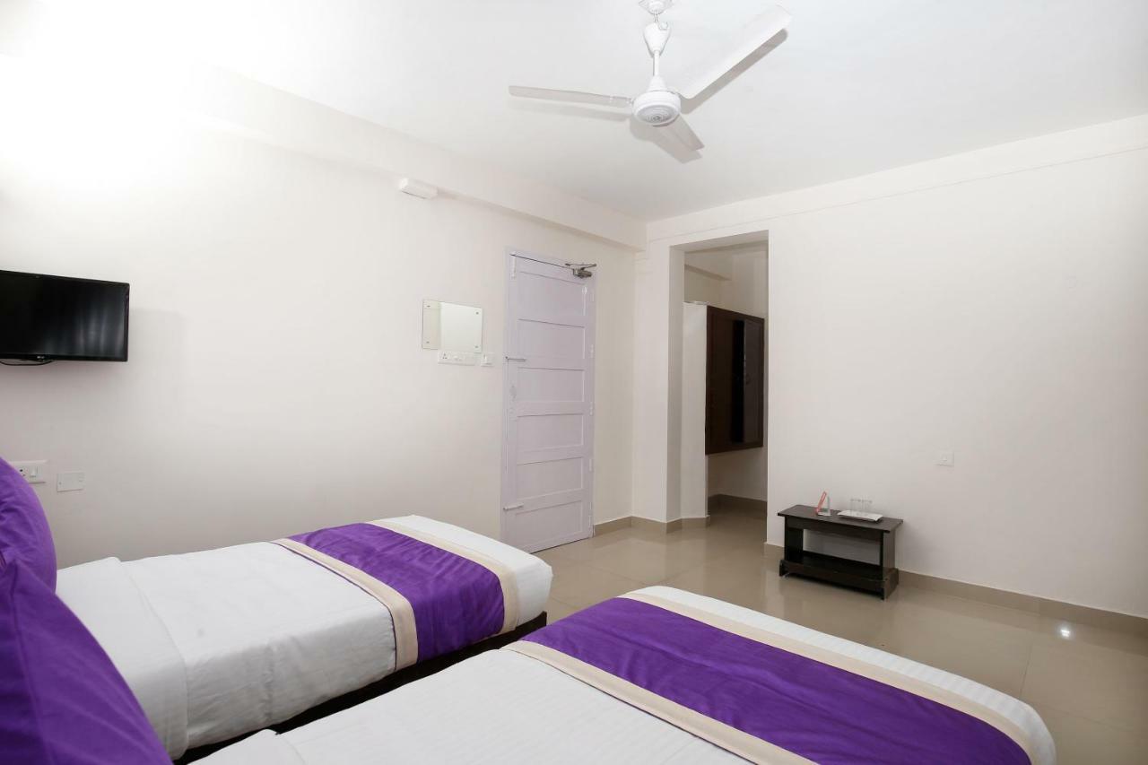 Oyo 9797 Hotel Vbee Plaza Thiruvananthapuram ภายนอก รูปภาพ
